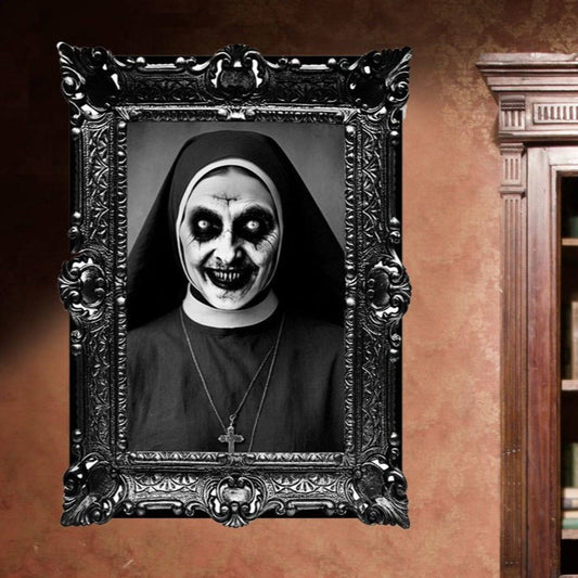 Selbstklebende Deko – Schauriges Bild