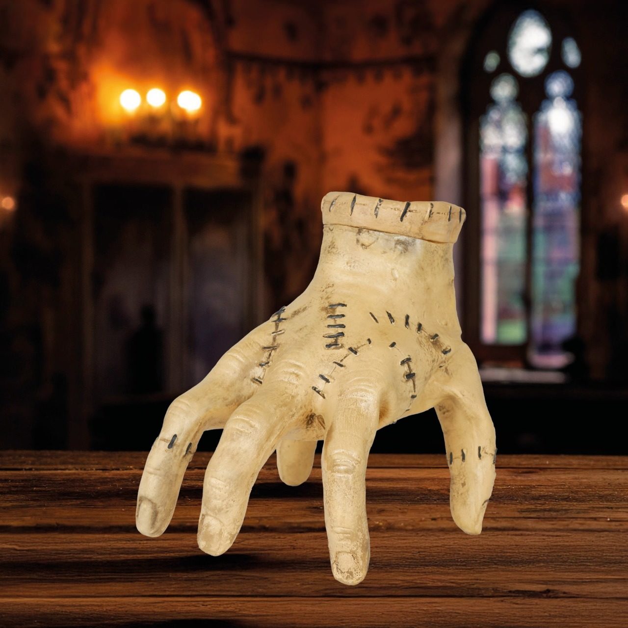 Bewegliche Schaurige Hand