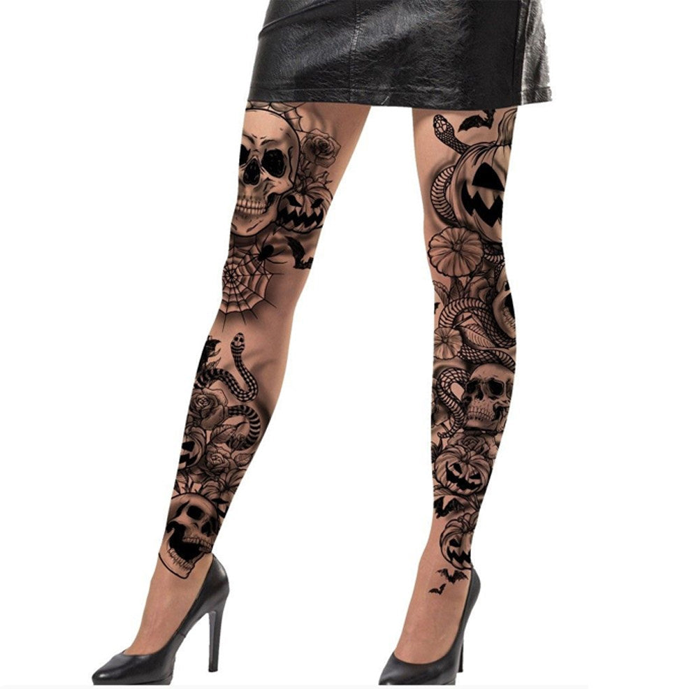 Strumpfhose mit unheimlichen Tattoo-Motiven