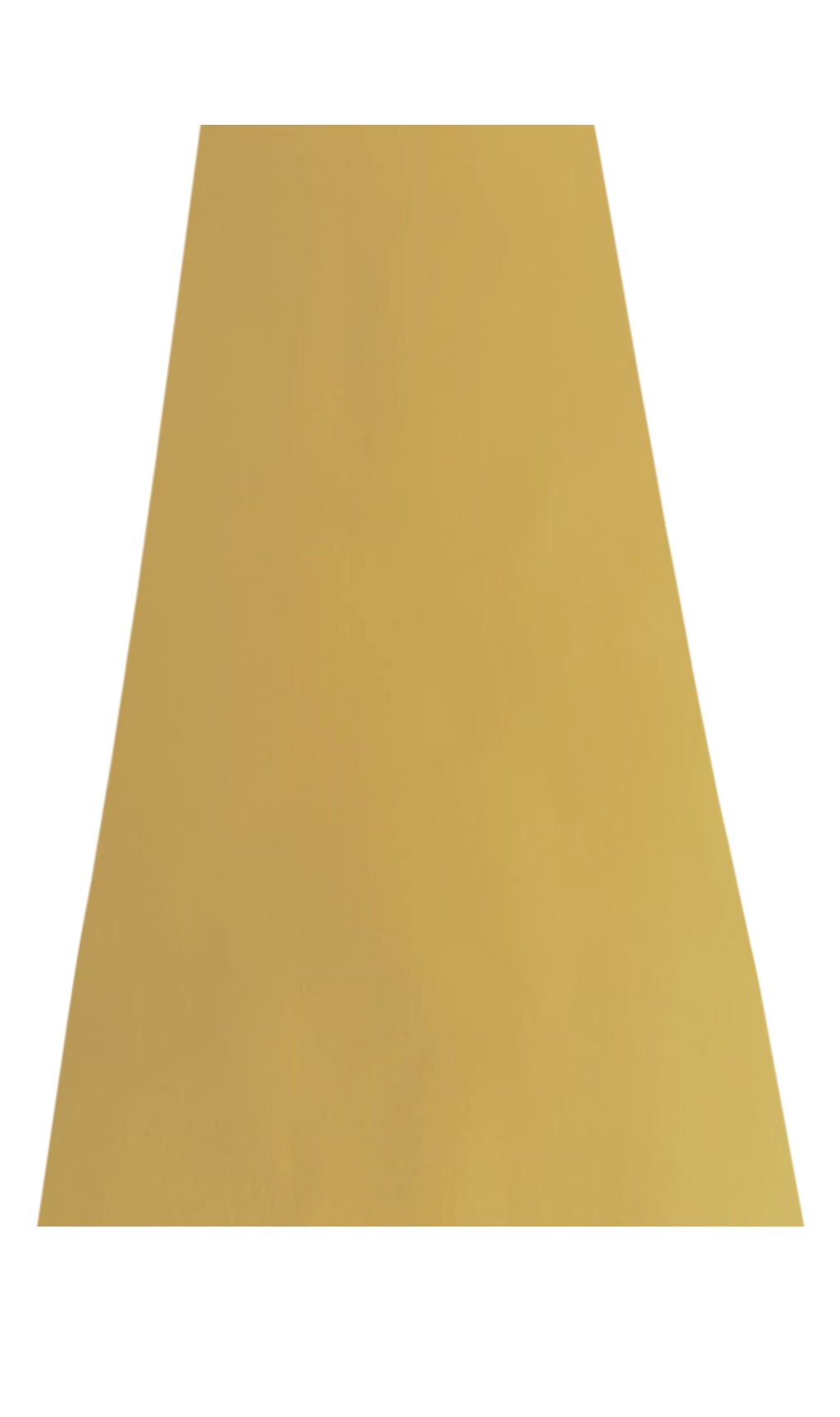 Langer Teppich gold