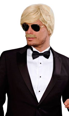 Perücke und Playboy-Schnurrbart