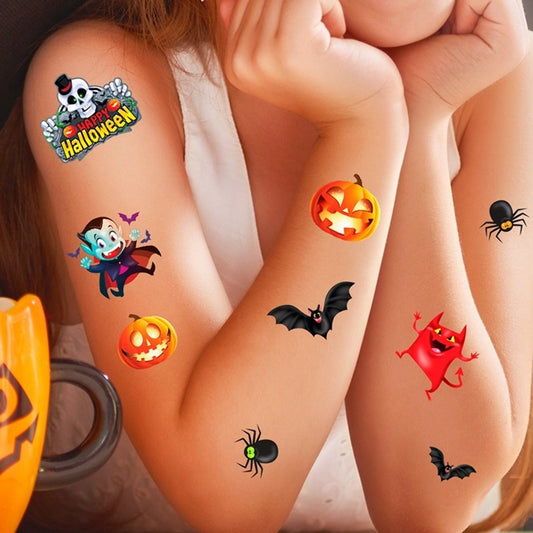 Lustige Halloween-Tattoos für Kinder