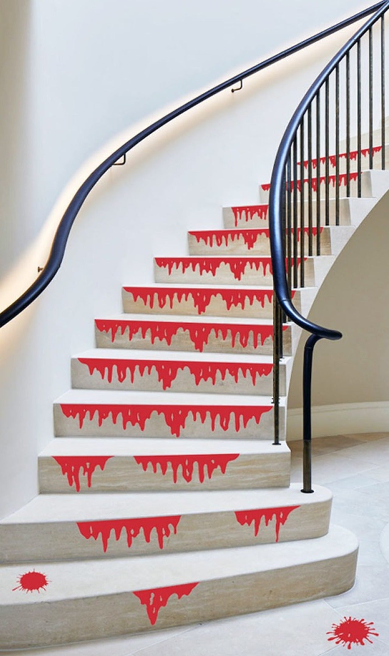 Blutige Dekoration für Treppen